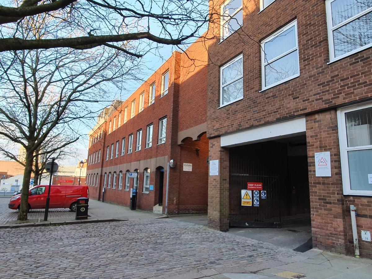 Wolverhampton - Gated Parking - George House Luaran gambar