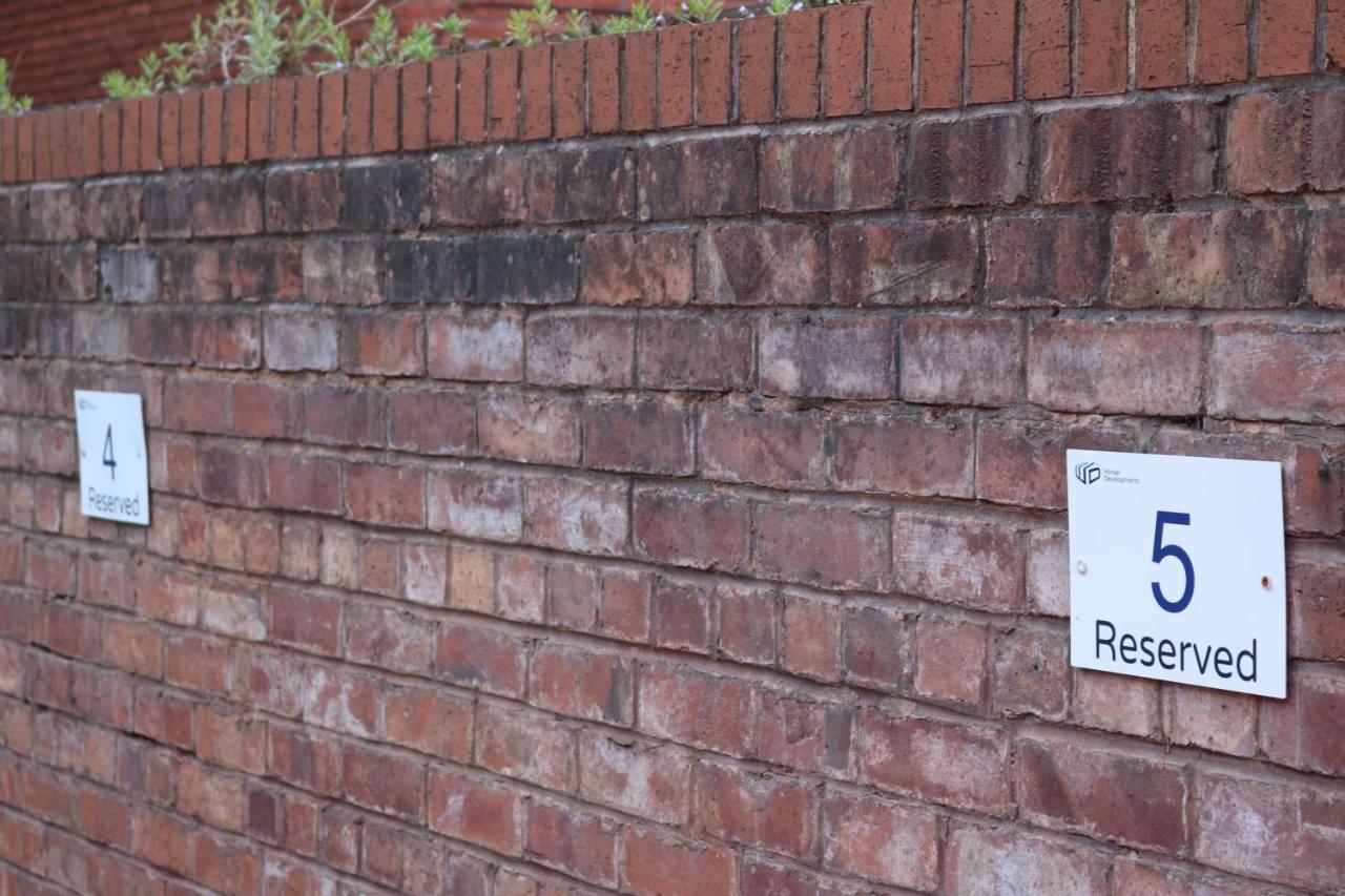 Wolverhampton - Gated Parking - George House Luaran gambar